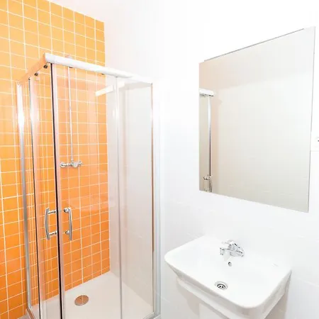 Ram R.c. Hostal Tarragona