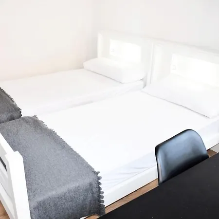 Ram R.c. Hostal Tarragona